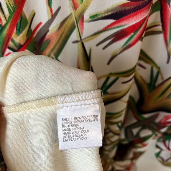 Gianni Bini Romper Birds of Paradise White Tropical | Size M | Worn Once | Rare - Picture 8 of 9